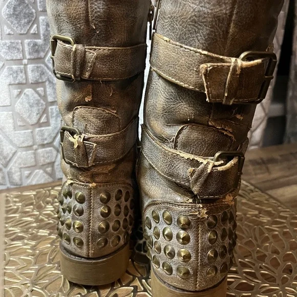 Brown Lace-Up Combat Boots - Picture 5 of 10